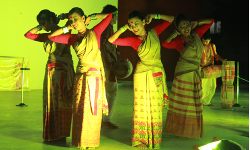 Assamese Bihu Dance by SPIC MACAY